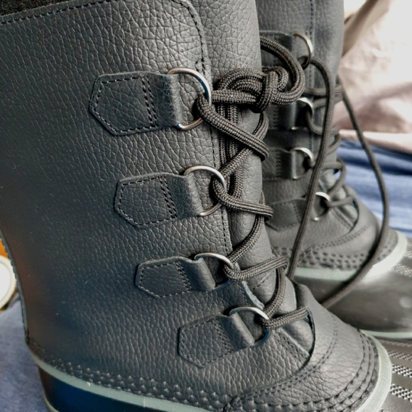 Sorel Men's Waterproof Winter Boots, US size 11.5 - Picture 3 of 8